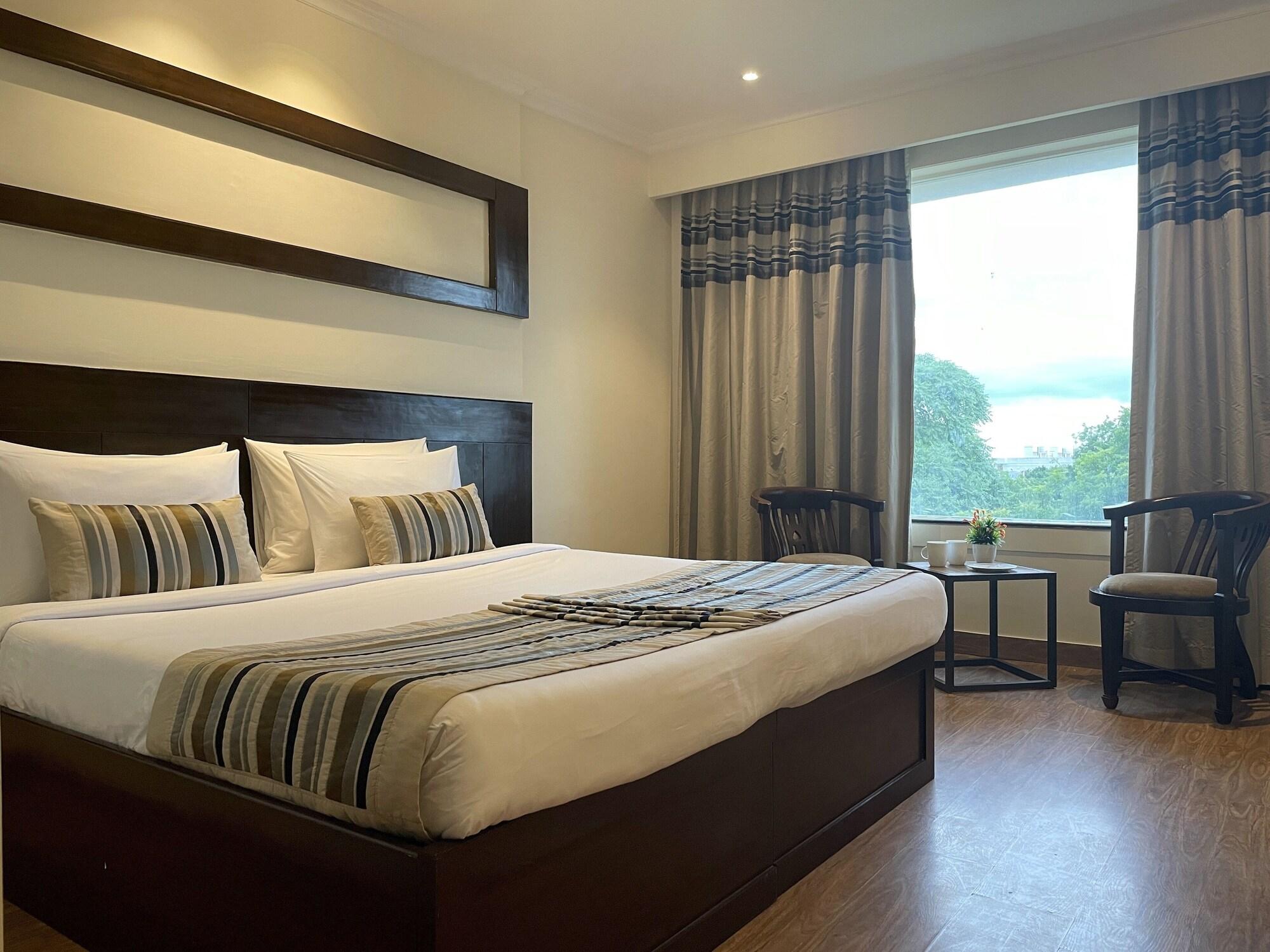 Royale Sarovar Portico Agra Agra  Dış mekan fotoğraf