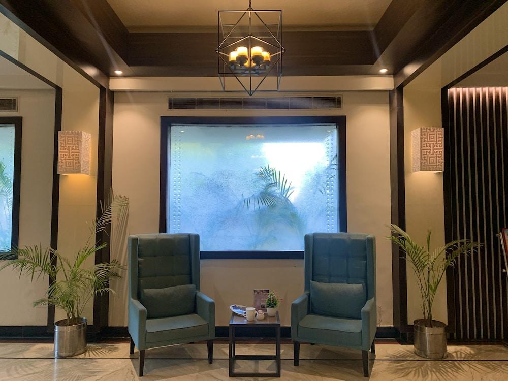 Royale Sarovar Portico Agra Agra  Dış mekan fotoğraf