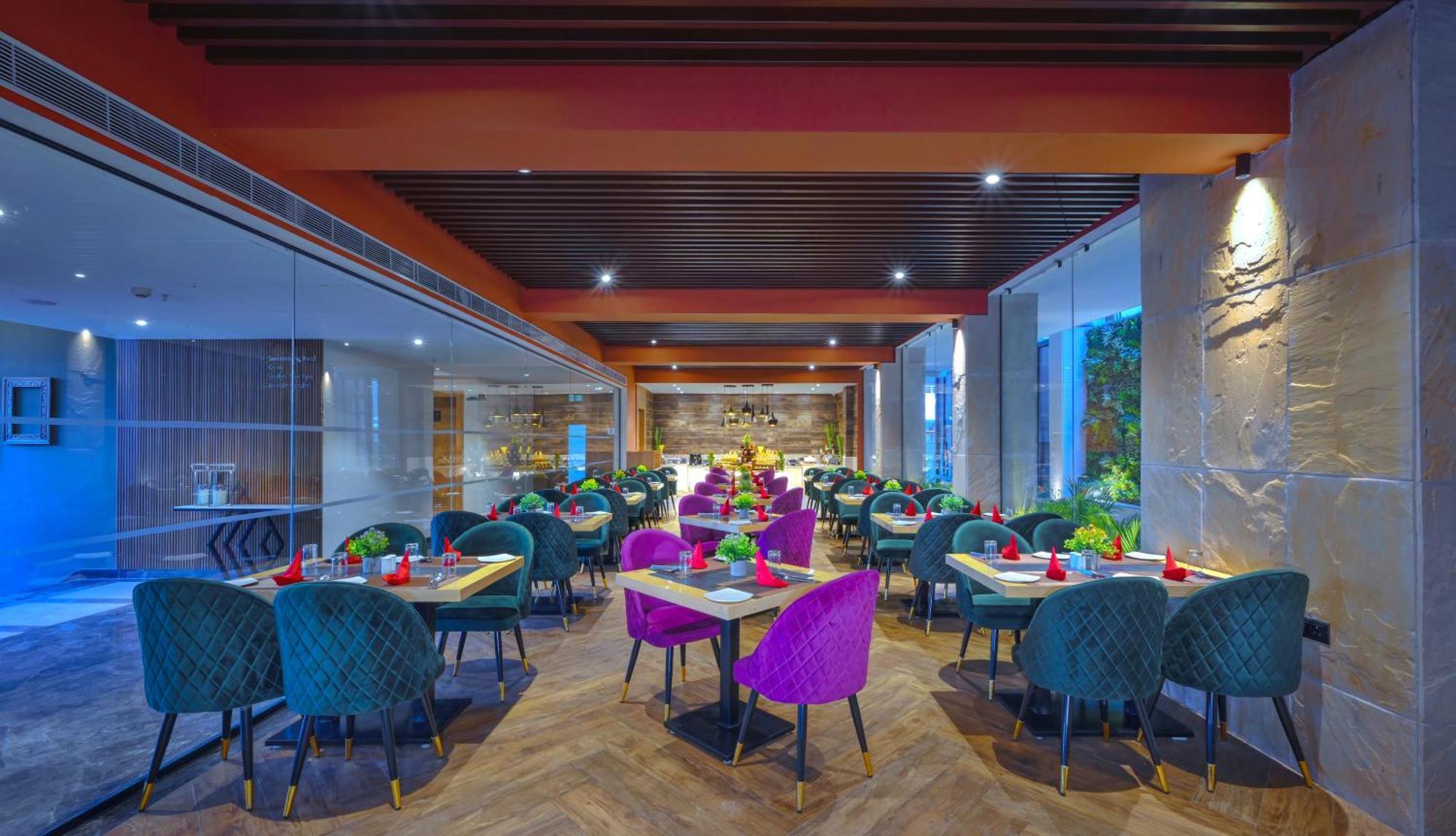 Royale Sarovar Portico Agra Agra  Dış mekan fotoğraf