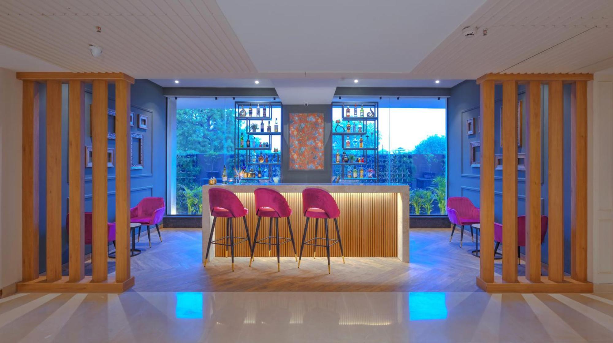 Royale Sarovar Portico Agra Agra  Dış mekan fotoğraf