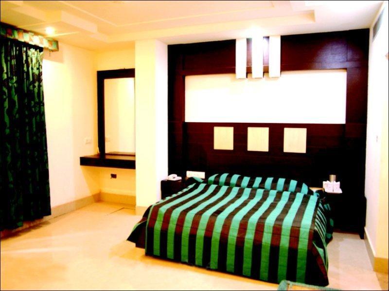 Royale Sarovar Portico Agra Agra  Dış mekan fotoğraf